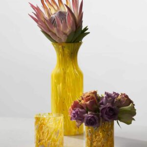 SWIRL KARAFFEL VASE GUL MAGNOR GLASSVERK