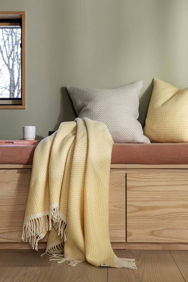 Frynsepledd Ull 135x210cm, Mello Lemon Yellow