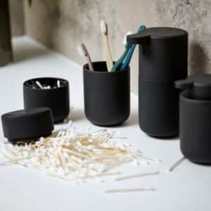 Ume Krukke med lokk Dia 8,3 x 10,3 cm Black