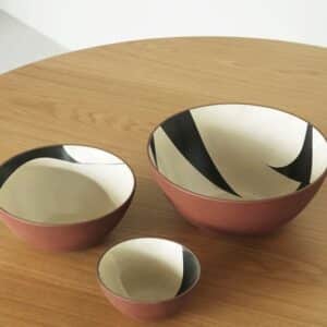 Line Bowl Ø23 Black Cream N. Cph