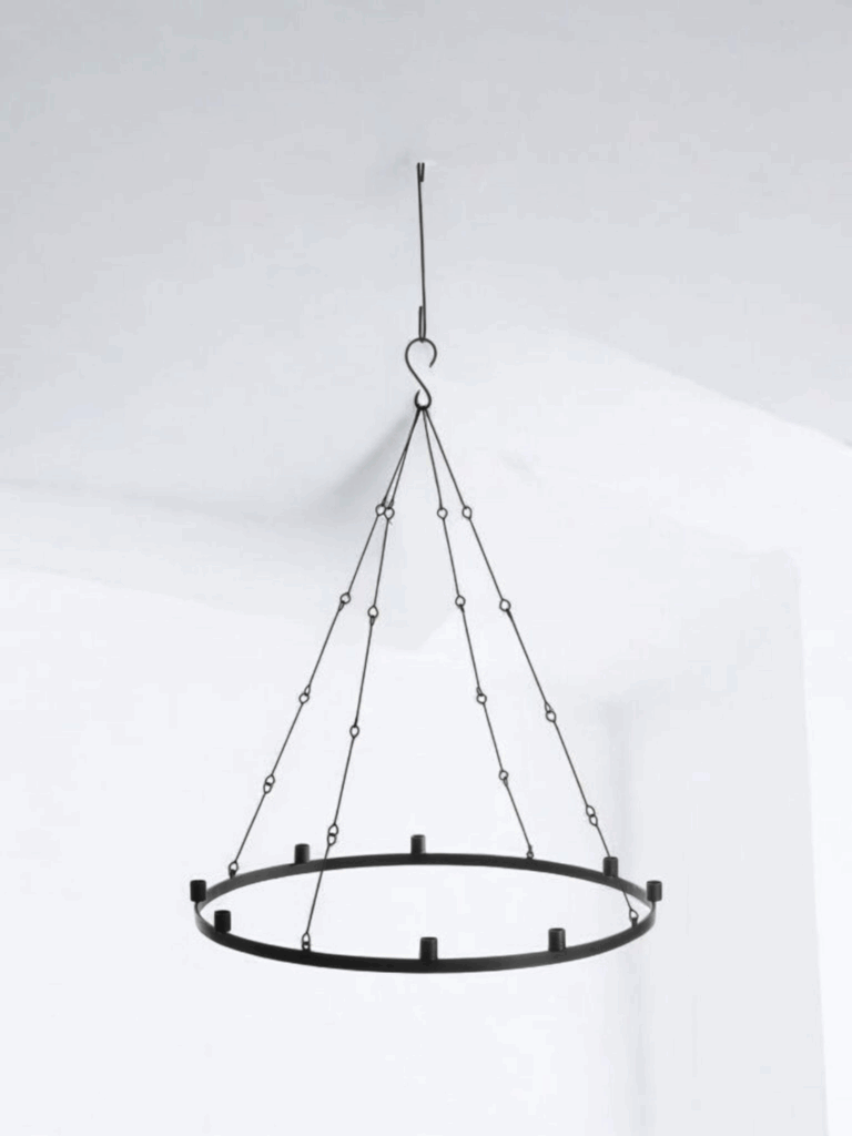 Lysekrone 70cm Stor Jern