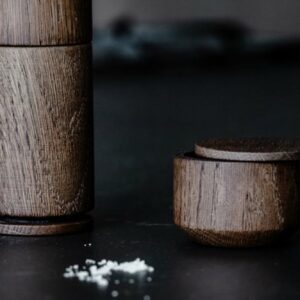 Salt me, saltkar , Røyket Eik