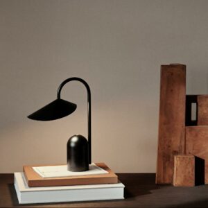 Arum Portable Lamp - Black