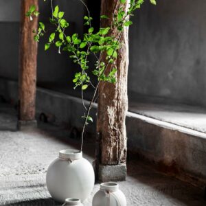Vase i steintøy rund d13 h14, beige