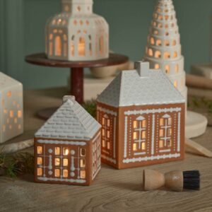 Pepperkakehus lyshus liten 1cm brun