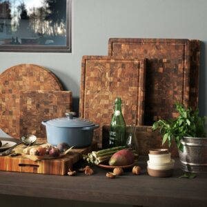 Skjærebrett Med Saftrenne - Teak Endetre Medium