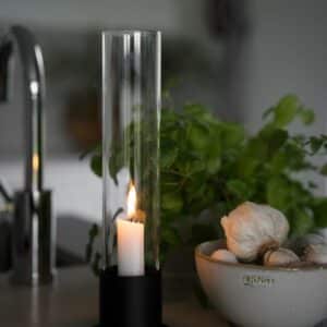 Lysestake med glassylinder, svart