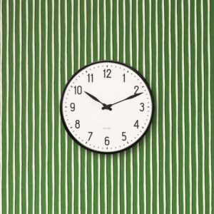 Station veggur 21 cm hvit/svart