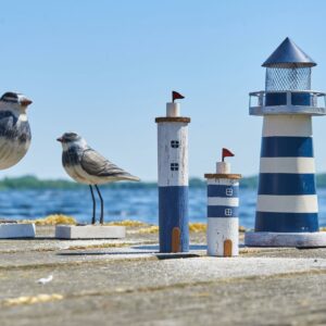 Fyrtårn i tre liten D4x11cm