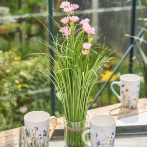 Krus med blå blomster 12x8x8cm porselen