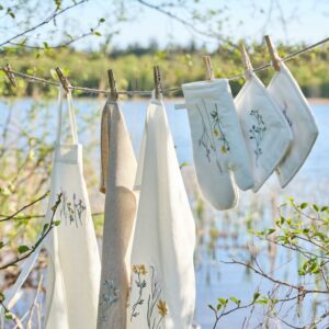 Kjøkkenhåndkle brodert med villblomster 50x70 cm bomull